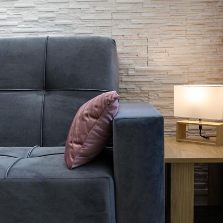 New Glamorous Apartment In Downtown เทสซาโลนิกิ ภายนอก รูปภาพ