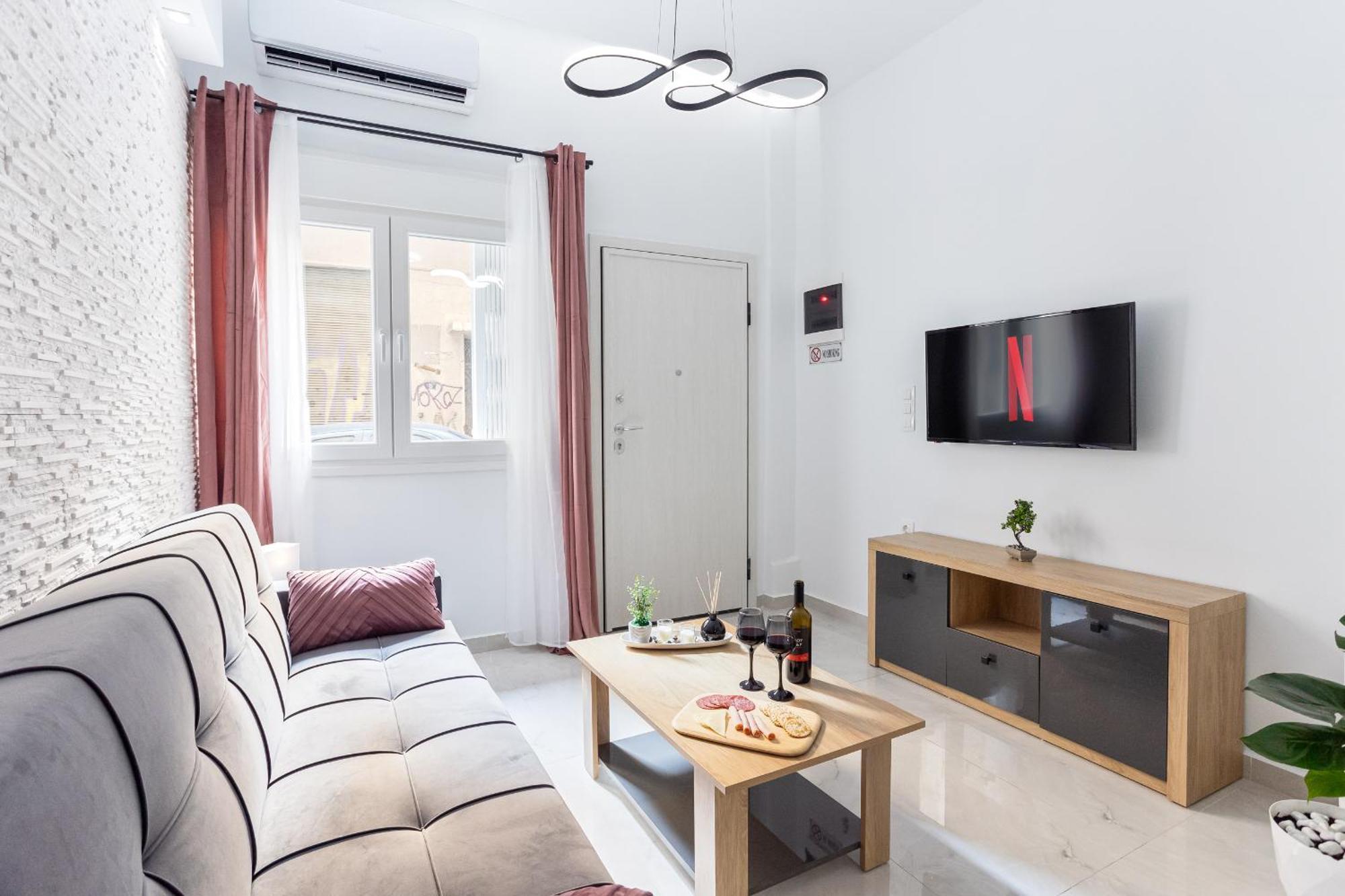 New Glamorous Apartment In Downtown เทสซาโลนิกิ ภายนอก รูปภาพ